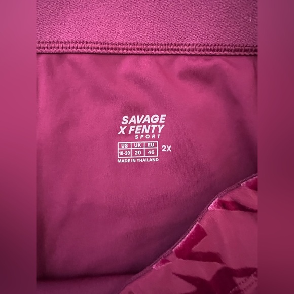 Savage X Fenty Wine Houndstooth High-Waisted Leggings - Picture 8 of 12